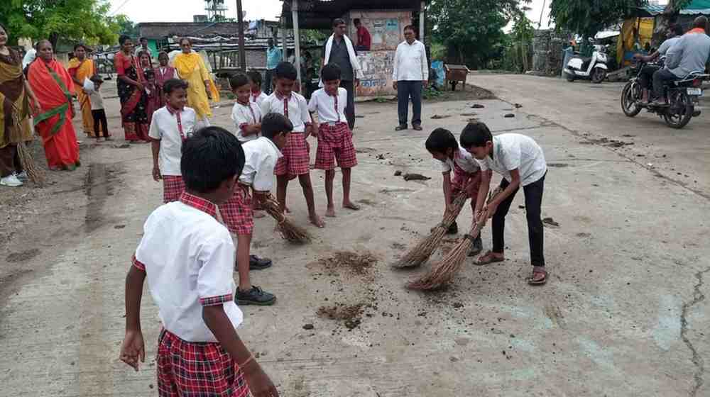 ग्रामपंचायत भवन अष्टा